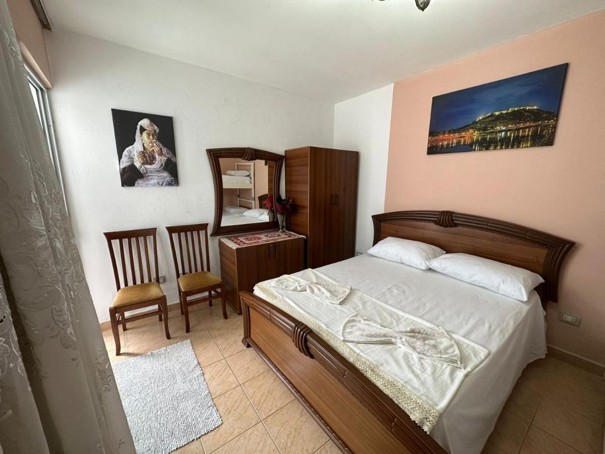 Cozy Apartment In The City Center Shkodër エクステリア 写真