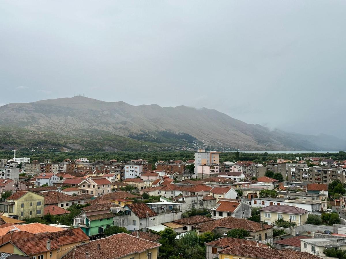 Cozy Apartment In The City Center Shkodër エクステリア 写真